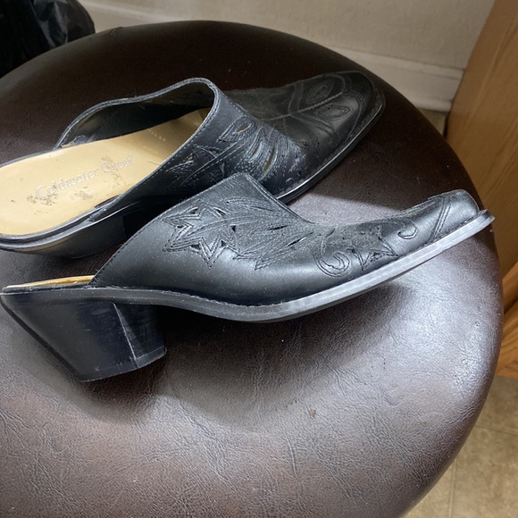 Black leather mules - Picture 3 of 5